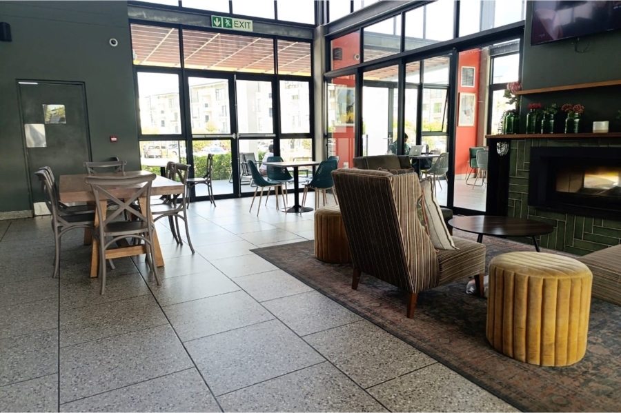 1 Bedroom Property for Sale in Sandown Western Cape
